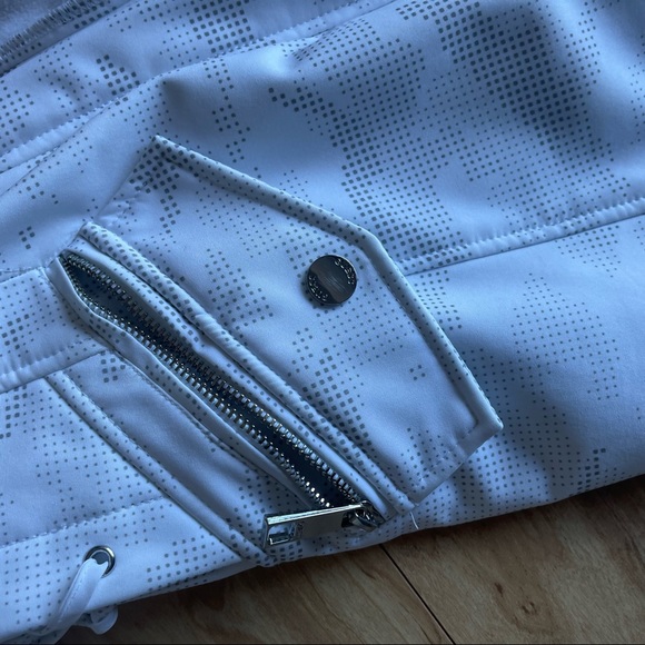 Guess White Jacket - Picture 3 of 8